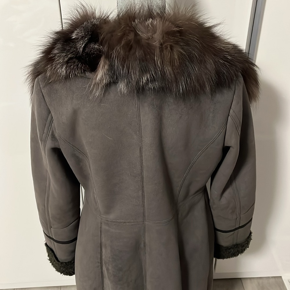 NWOT LAUNDRY Faux Shearling and Fur Coat Taupe, Size M - Picture 6 of 13